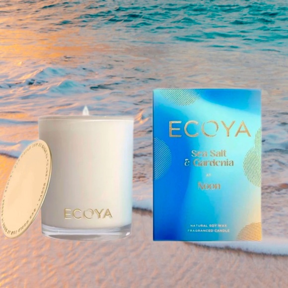Limited Edition Sea Salt & Gardenia ECOYA Candle - Picture 2 of 3